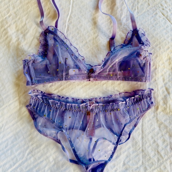 Savage X Fenty PURPLE LAVENDER SPARKLE PUFF BRALETTE & CUT-OUT BIKINI Panty Set - Picture 3 of 15